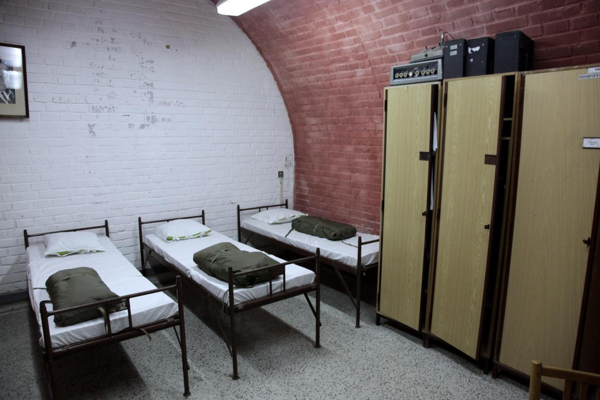 10-Z Bunker Vandrerhjem Brno Eksteriør bilde